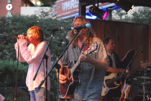 Dukes of Simpleton at Threadgills