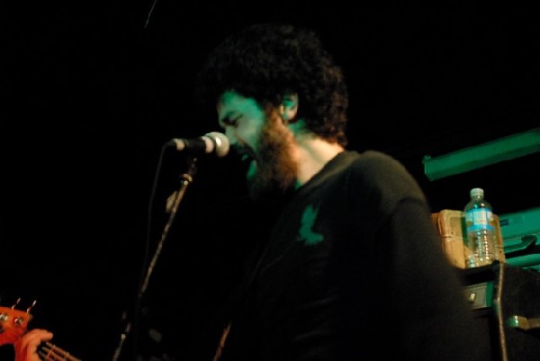 Le Meu Le Purr at Emos, Austin