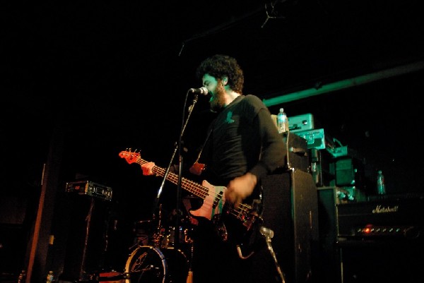 Le Meu Le Purr at Emos, Austin