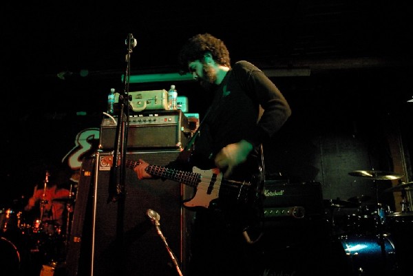 Le Meu Le Purr at Emos, Austin