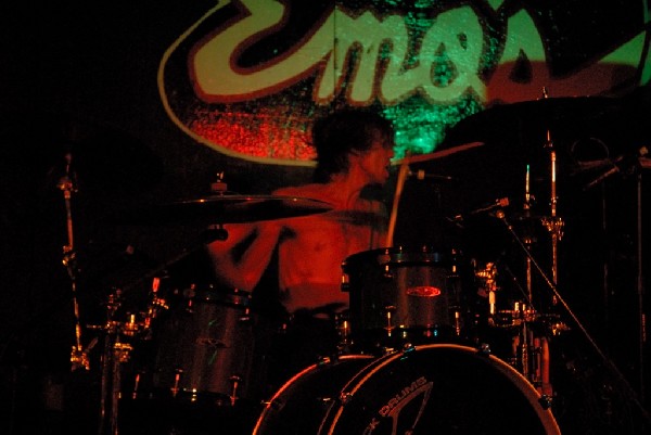 Le Meu Le Purr at Emos, Austin