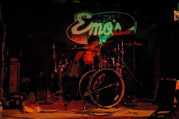 Le Meu Le Purr at Emos, Austin