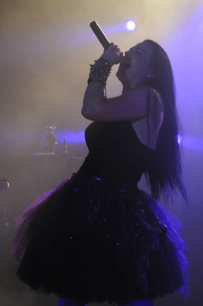 Evanescence at Stubb's BarBQ, Austin, Texas 04/17/12