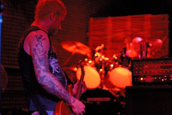 Knocked Out Stiffs at Red Eyed Fly, Austin