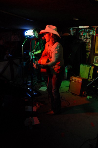 Michael Thomas at Poodies Hilltop Roadhouse, Spicewood Tx