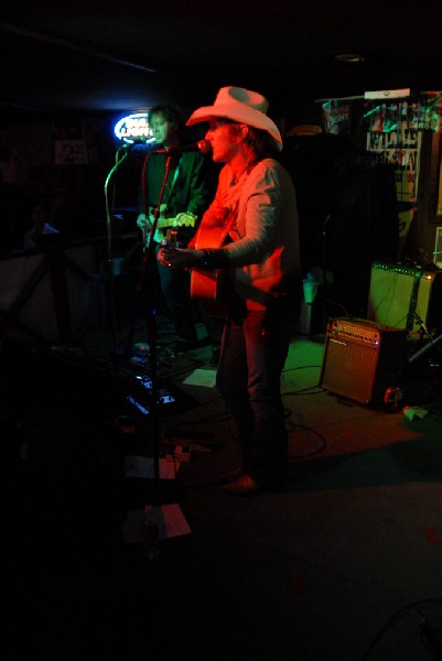 Michael Thomas at Poodies Hilltop Roadhouse, Spicewood Tx