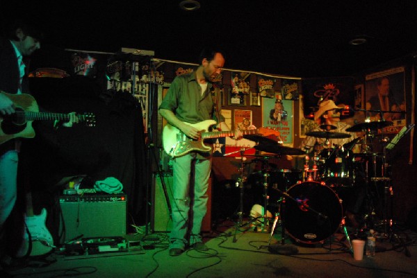 Paula Nelson Band at Poodies Hilltop Roadhouse, Spicewood Tx