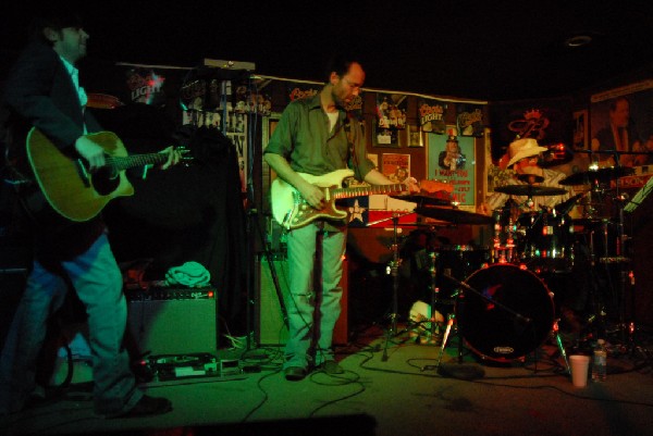 Paula Nelson Band at Poodies Hilltop Roadhouse, Spicewood Tx