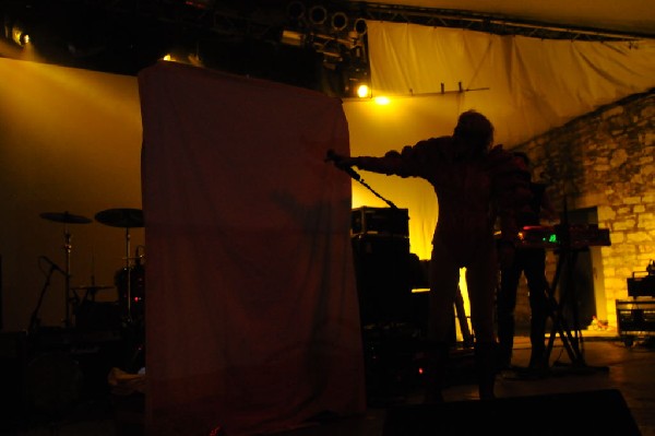 Peaches at Stubb's BarBQ, Austin, Texas - 10/31/09