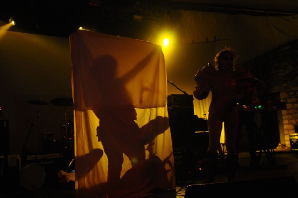 Peaches at Stubb's BarBQ, Austin, Texas - 10/31/09