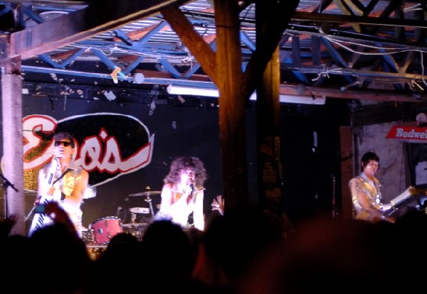 Peaches at Emo's in 2006