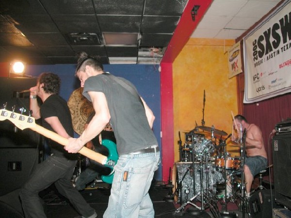 Linea 77 at SXSW 2006