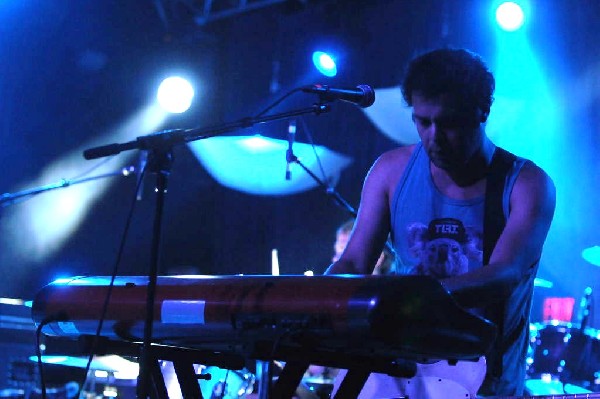 Vaxhaul Broadcast at La Zona Rosa, Austin, Texas 05/22/2011