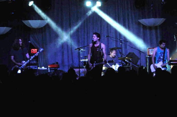 Vaxhaul Broadcast at La Zona Rosa, Austin, Texas 05/22/2011