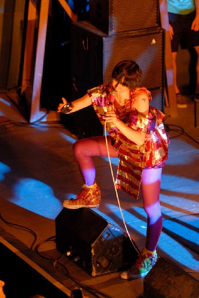 Yeah Yeah Yeahs at Stubb's BarBQ, Austin, Tx