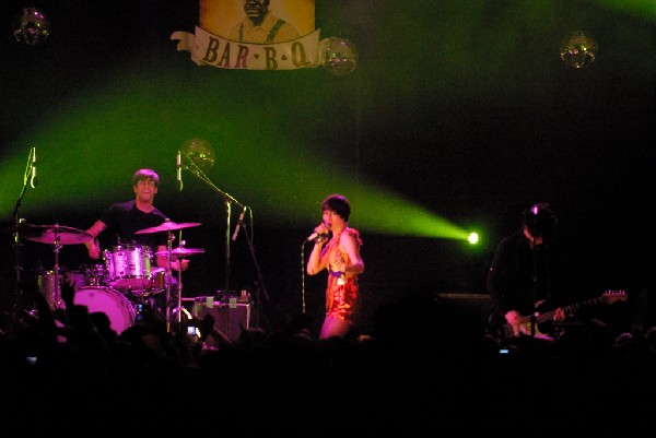 Yeah Yeah Yeahs at Stubb's BarBQ, Austin, Tx